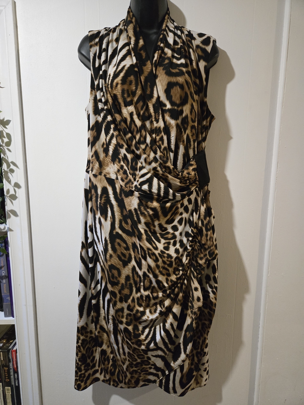 Joseph Ribkoff Sleeveless Animal-Print Midi Dress US 16